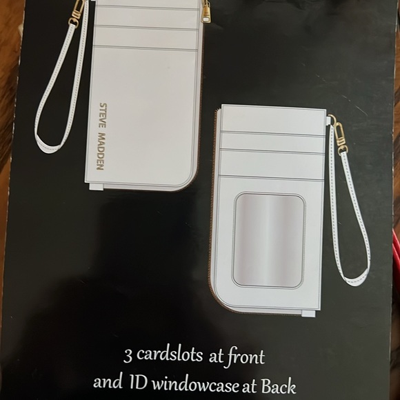 Steve Madden Zip Around Cardcase Wristlet - Picture 9 of 9